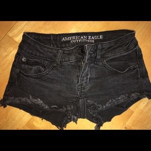 American Eagle Black Denim Shorts Size 00